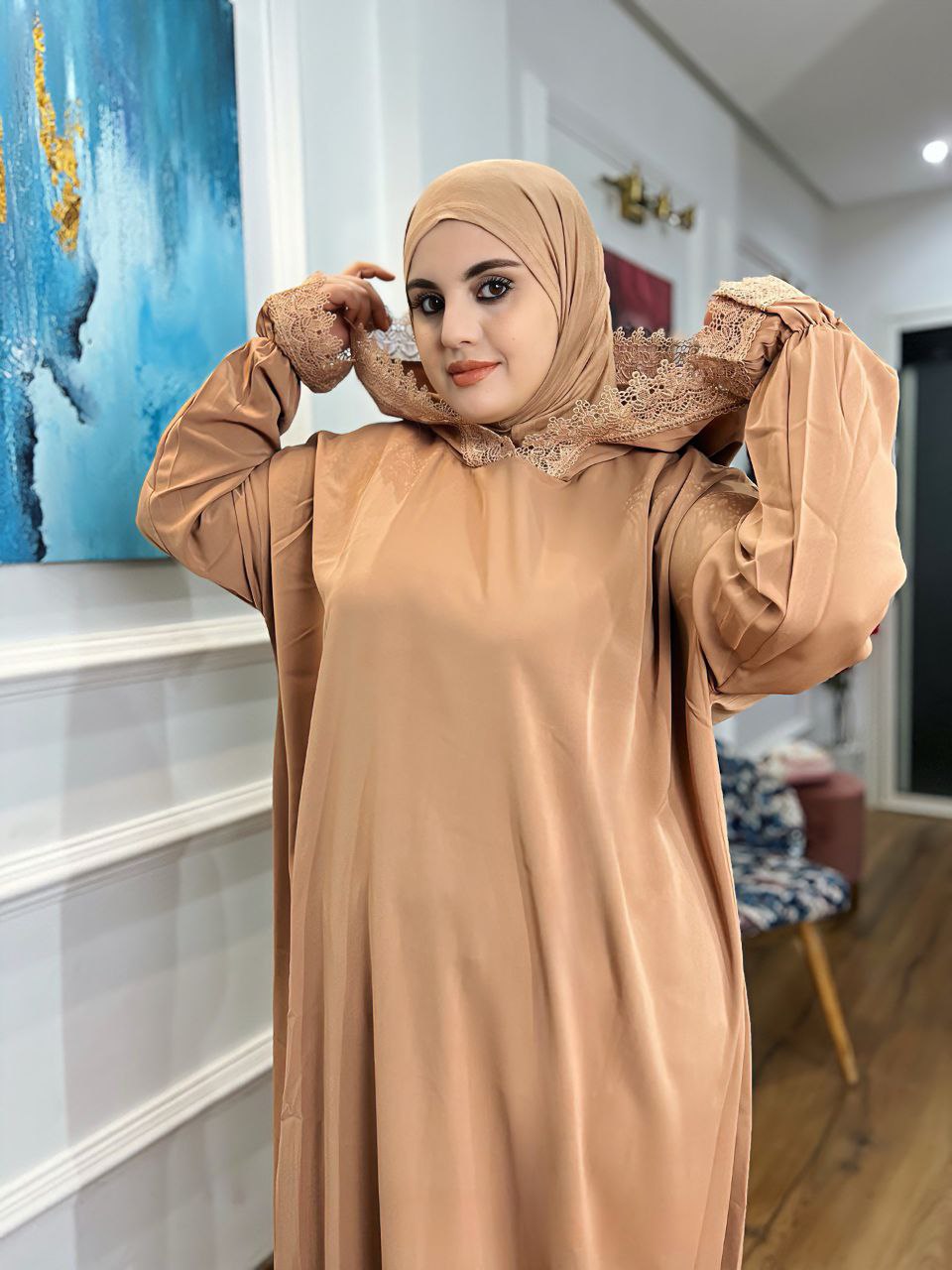 عباية واسعة مع فولار
