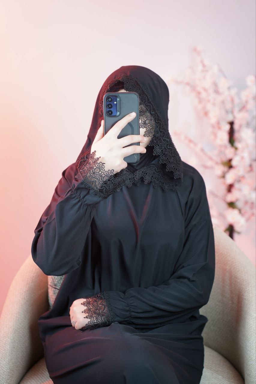 عباية واسعة مع فولار